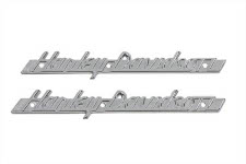 OE EMBLEM SET WITH CHROME LETTERING